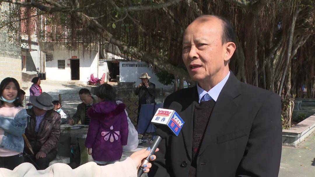 阳江市美术家协会主席 陈思瑞:平时在城市里面生活,来到乡村感觉到