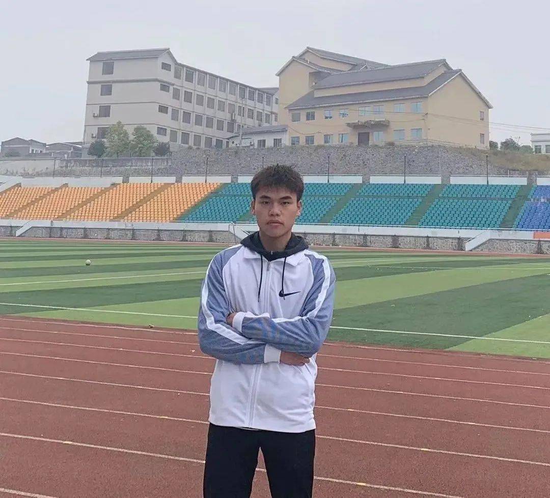 中广西榜眼,环江这所高中体艺高考再创新佳绩_手机