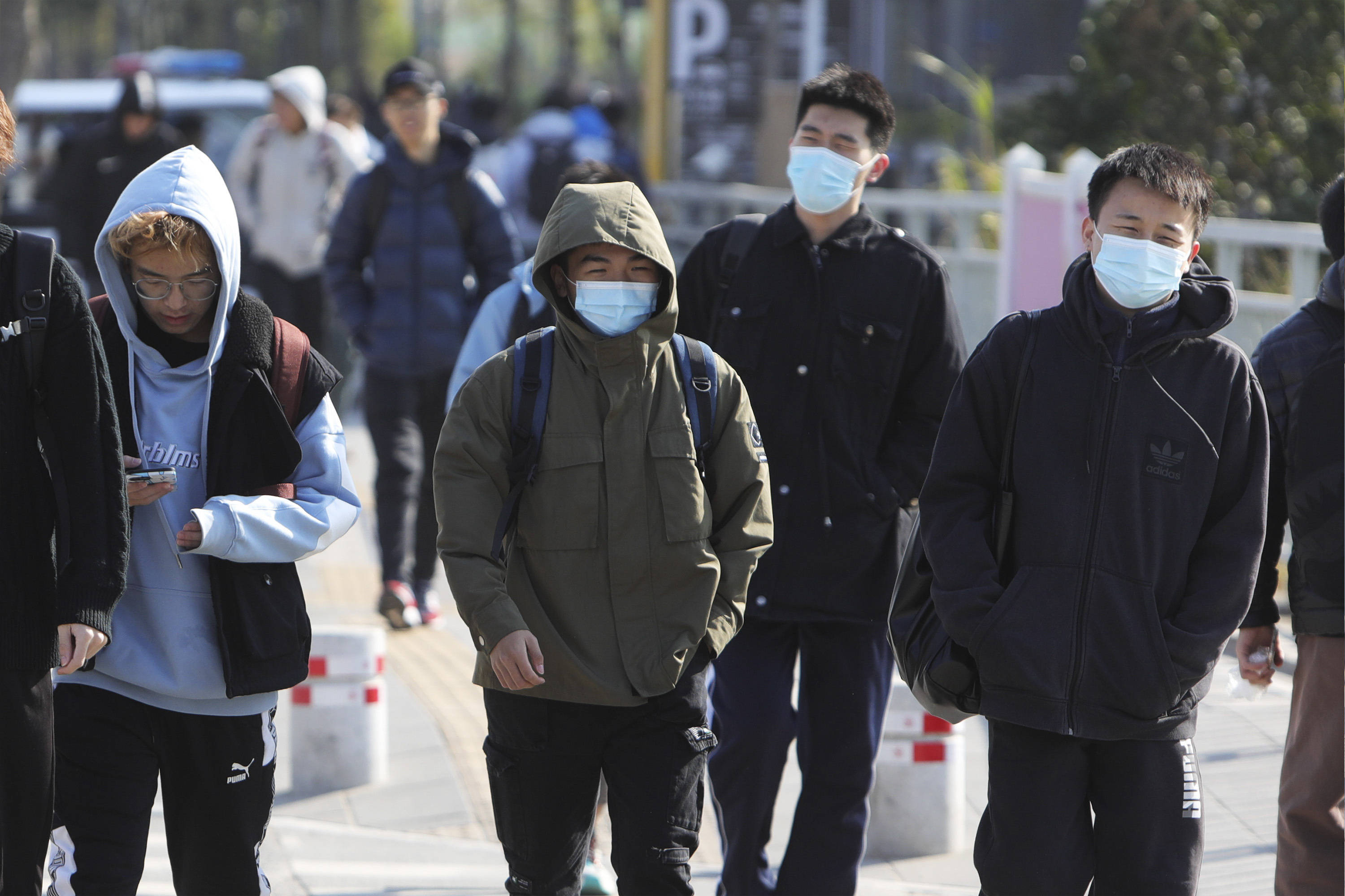 新年第一波强冷空气来袭!这次体感更寒冷,广州各区发布预警