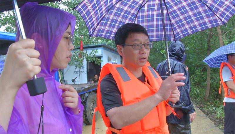 第四届桐城市道德模范候选人先进事迹展播梁轶飞用坚守刷新抗洪保堤新