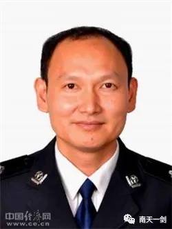 南宁市公安局局长; 韦 娜(女)为南宁市文化