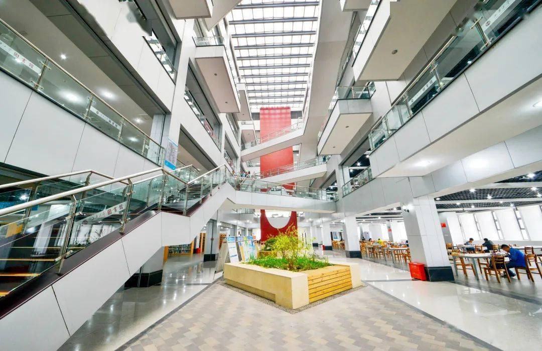 (西华大学-图书馆)