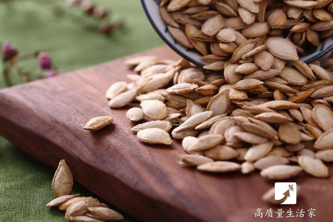 芒果皮的功效与作用及食用方法 4a35cb8a60564e69b049acf7abb3afd5.jpeg