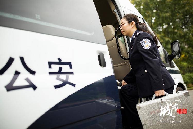 怎么样才能当上公安法医 7ce47f343dd64c87bc2a7b074c4b32d5.jpeg