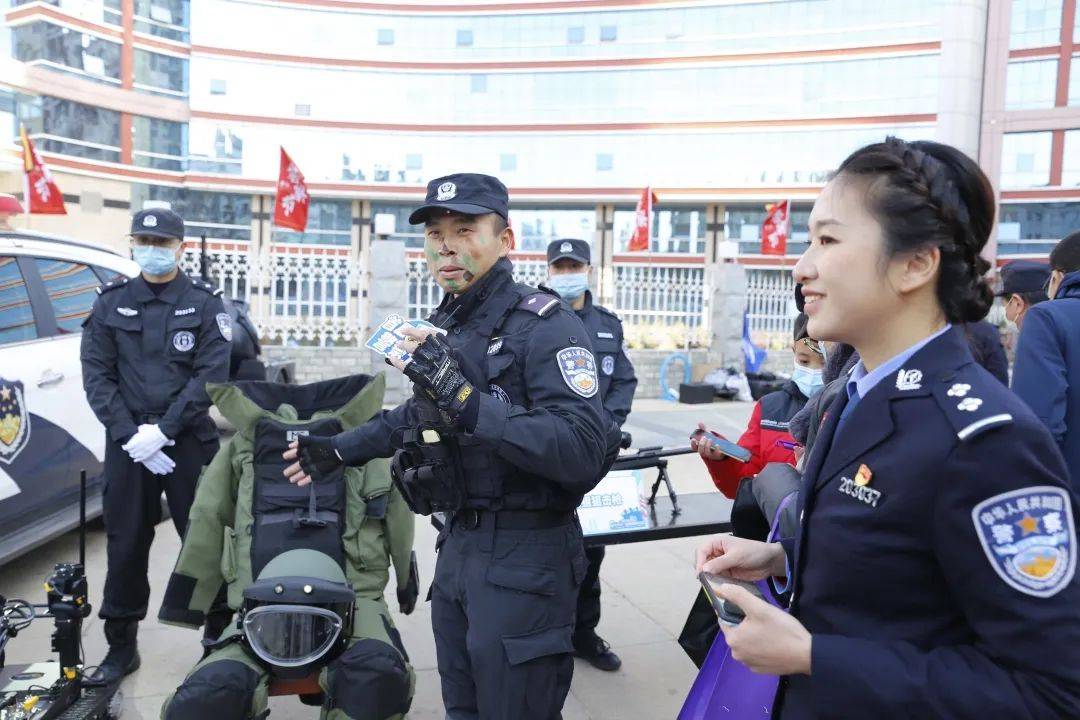 公安之窗打卡警营警彩纷呈看厦门警察怎么庆祝首个人民警察节