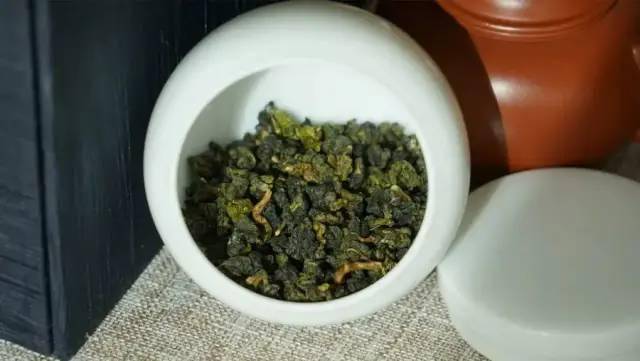 寒尔维亚人口_维亚尔油画(2)