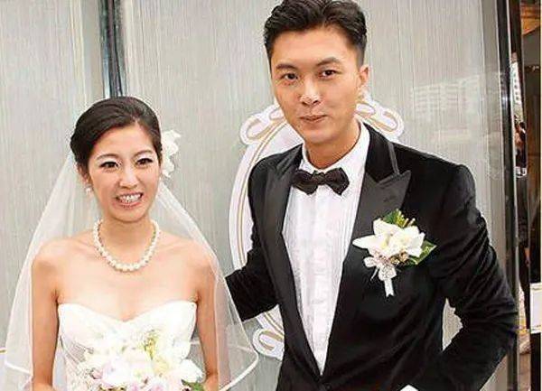 tvb演员陈自瑶亲自解释 1b8e0f46dbc14a279b8cf2e3be386255.jpeg