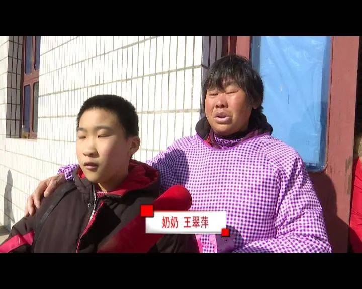 仪征这个奶奶真的不一般!_唐玉军