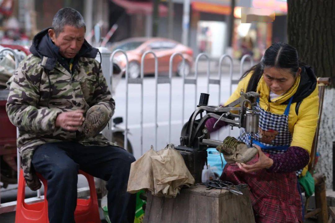 图说桃江桃江县城十字街补鞋摊