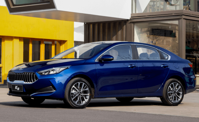 2021款起亚k3换新上市,1.5l cvt,10.98万要"翻身"的节奏