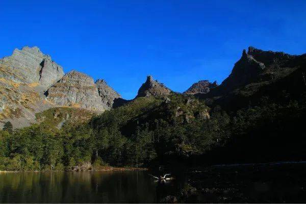【怒江旅游】兰坪:那山 那水 那草甸