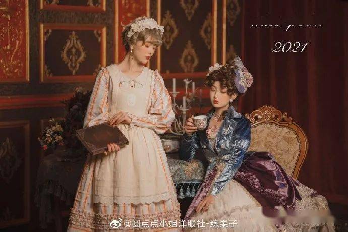 "女仆"这一职业,相传是在英国的维多利亚时代开始广泛流行的.