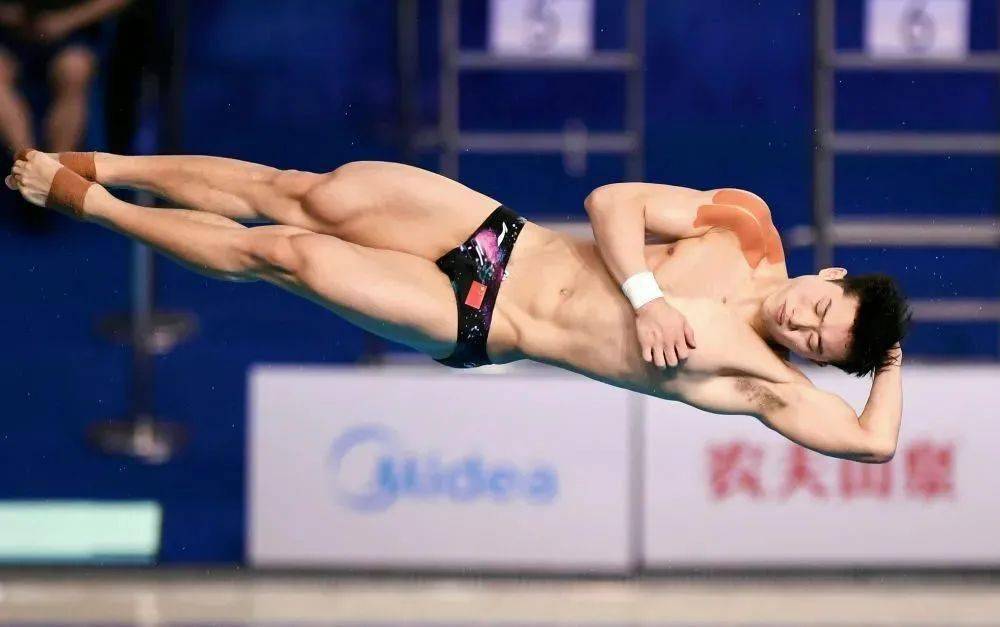 跳水奥运选拔赛:王宗源黑马出世3米板破600分夺冠