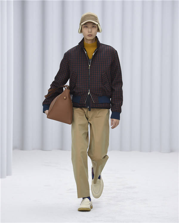 2021男装秋冬流行元素,2021男装秋冬流行趋势 paul smith 2021秋冬男装秀
