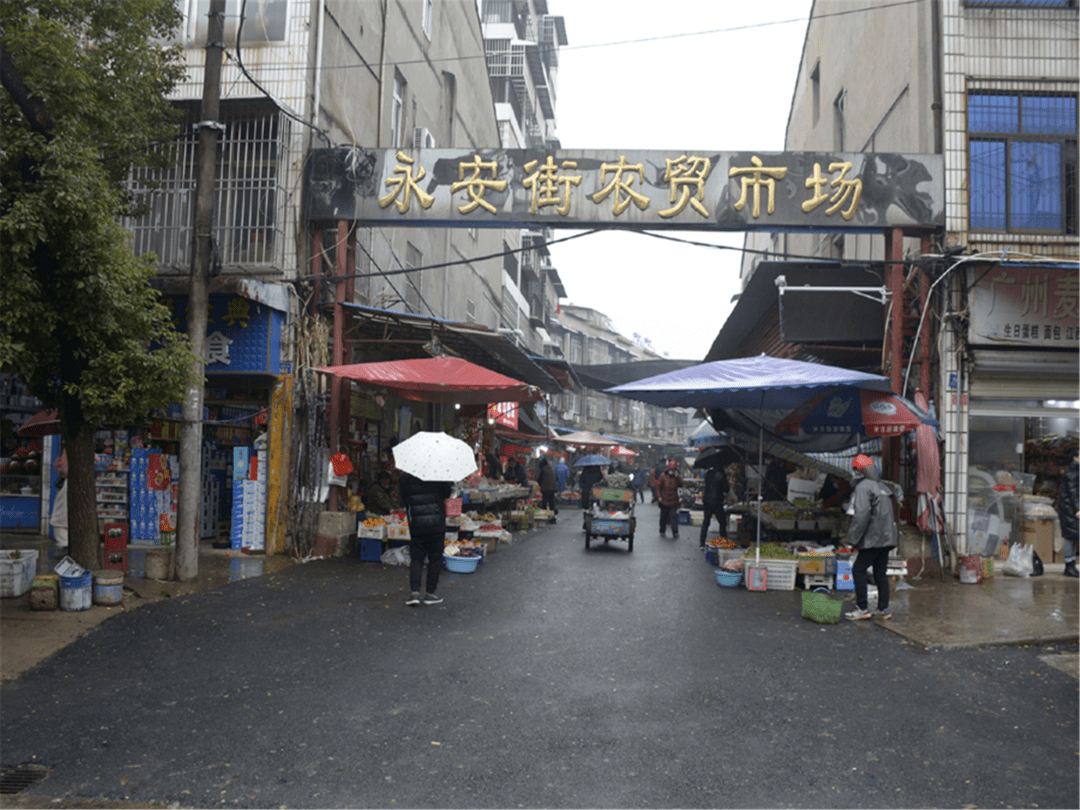 蔡甸一农贸市场改造升级营业后如今又有新变化更加惠民利民