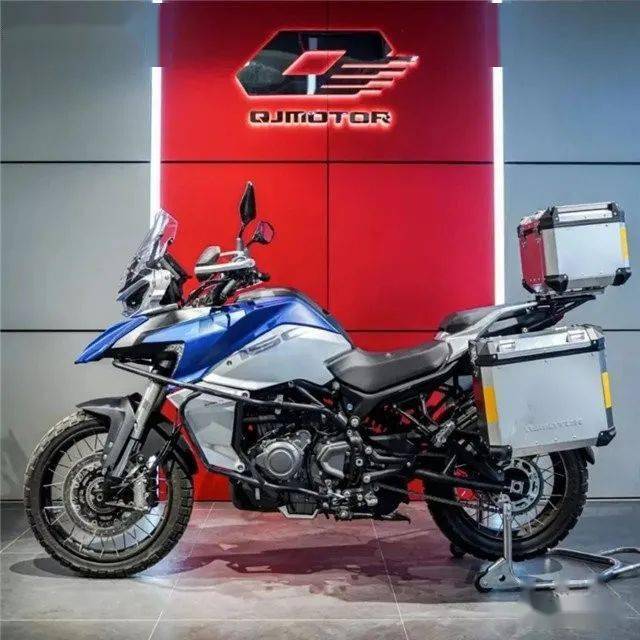 qjmotor骁750登陆重庆