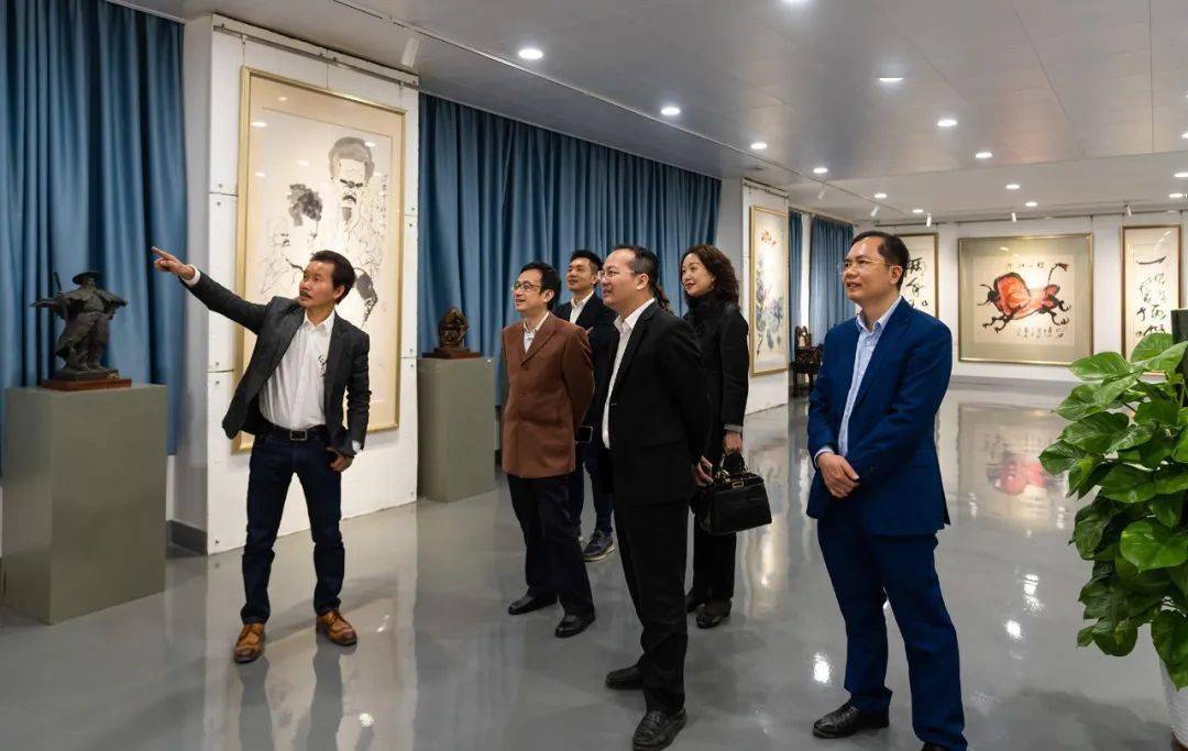 广州市越秀,海珠区领导与广州城投集团总经理一行到访