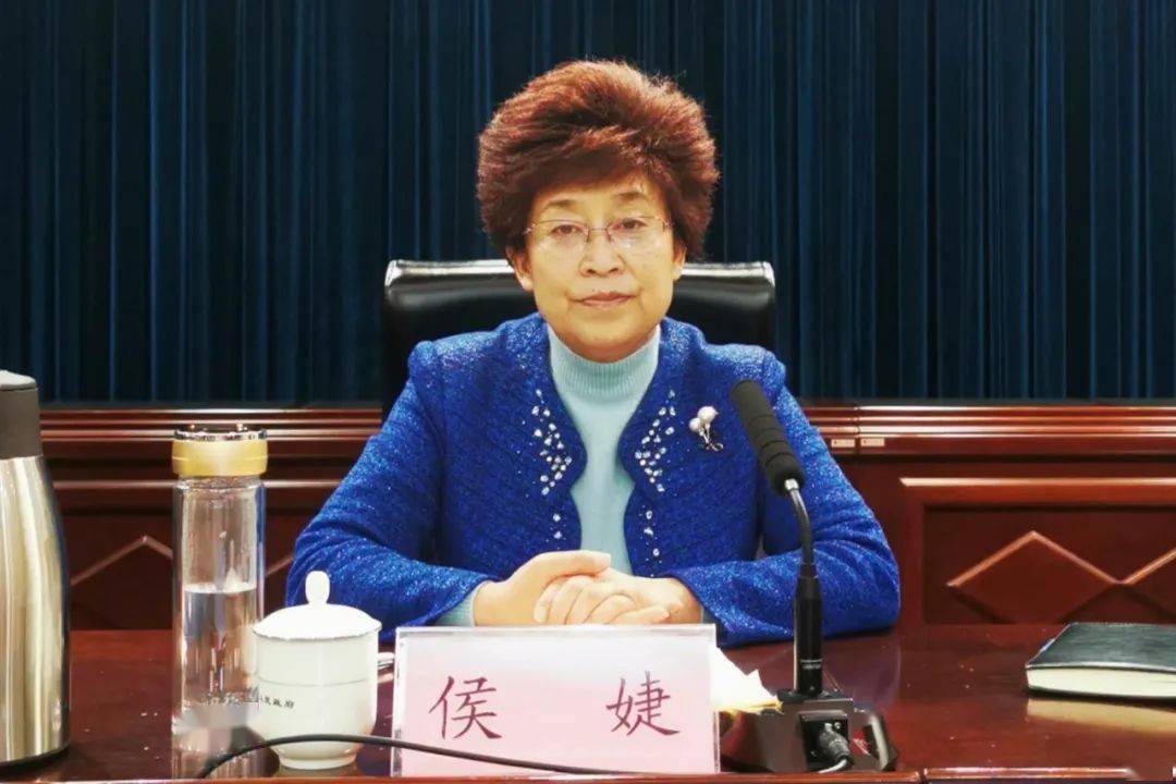2021年菏泽市文化和旅游工作会议召开_侯婕