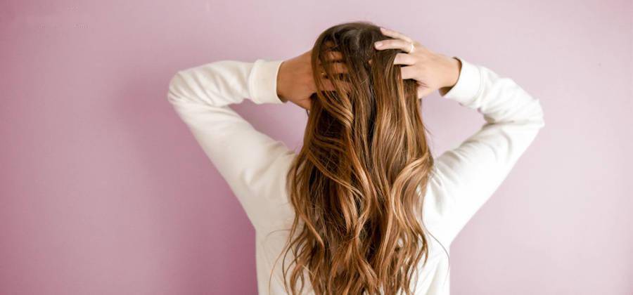 识别和选择最好的毛囊收集,并利用数字化分析每个头发的自然分组的