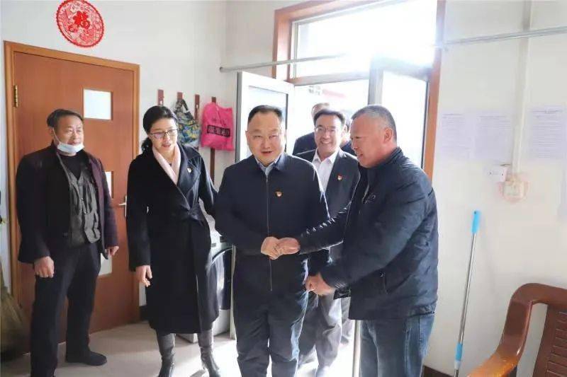 走访送温暖 关爱暖民心 平度市政协主席王富军春节走访慰问