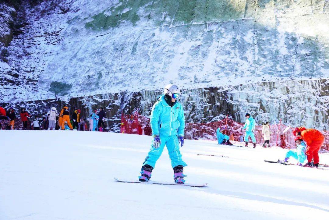 商旅消费季丨生仙里国际滑雪场:速戳!春节滑雪最新情报!