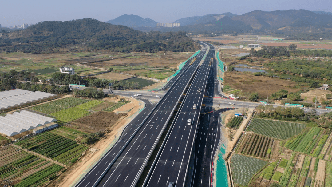 今天广汕路北绕线荔城至增江段通车