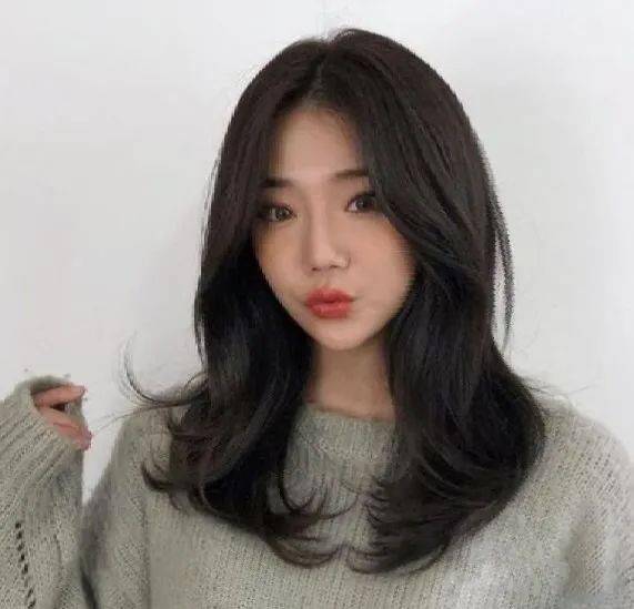 2021年减龄卷发,2020年减龄发型卷发 2021 trend hair | 减龄 显脸小通通get!_卷发