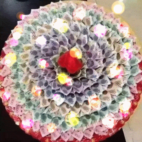 今日除夕,送你100朵有钱花,开启你2021一整年的好财气