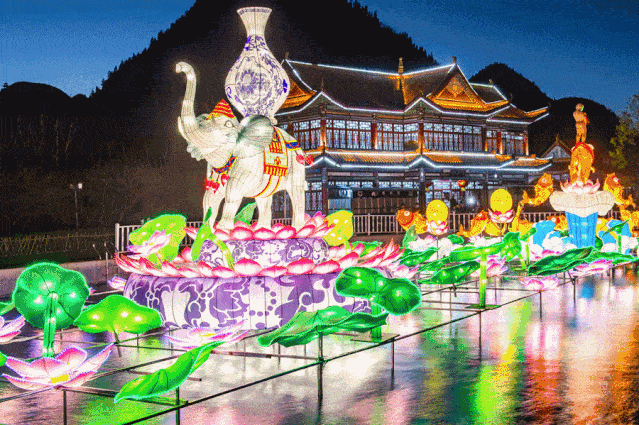 美翻了!2021贵州醇景区游园赏灯会,春节游玩好去处!