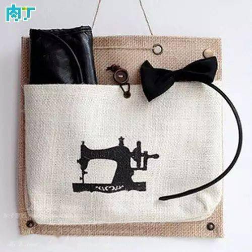 旧衣服改造成挂式收纳袋,挂袋的做法图解