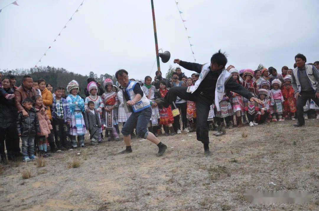 非遗过大年 | 苗族踩花山