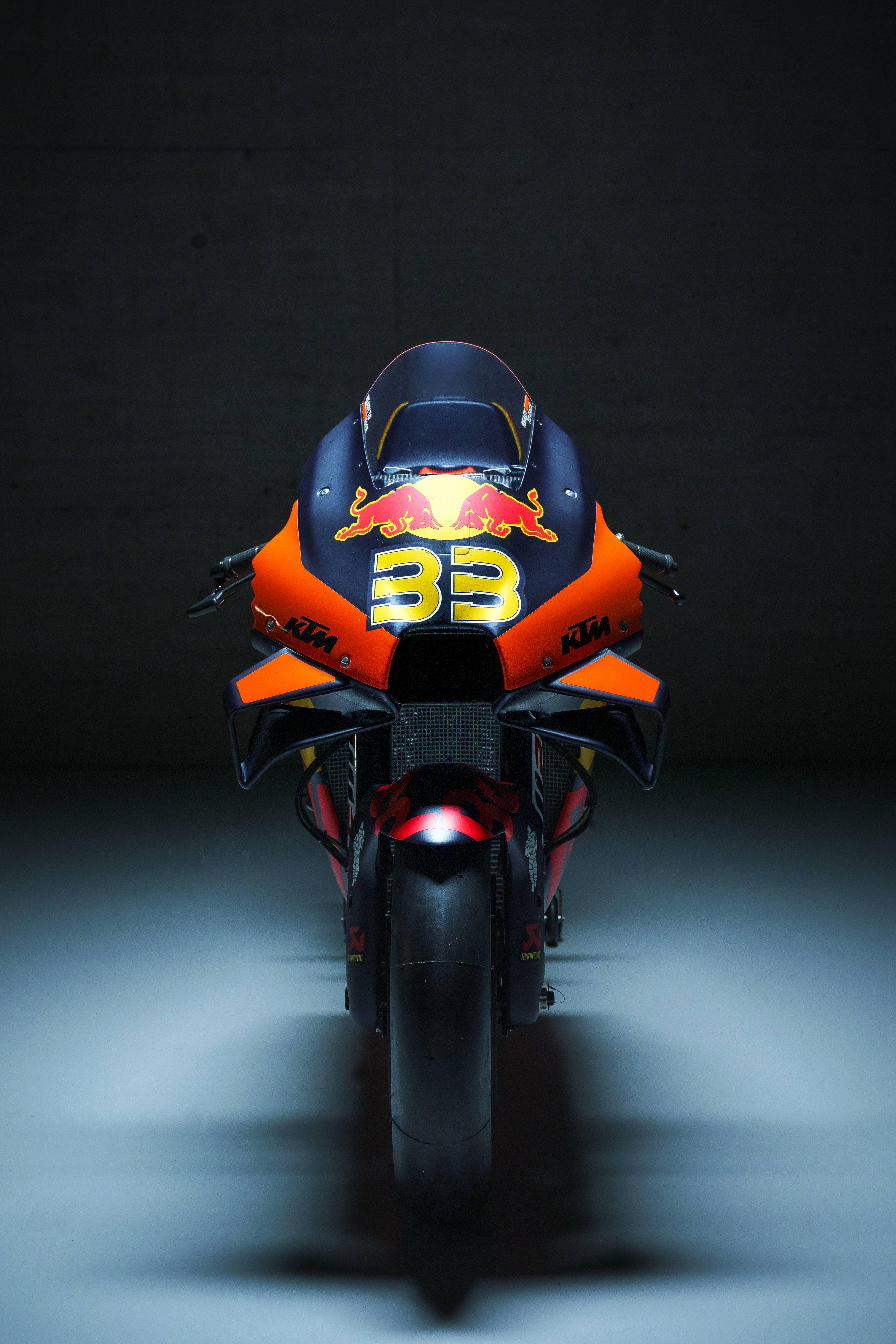 2021 motogp:ktm 厂队版赛车 rc16