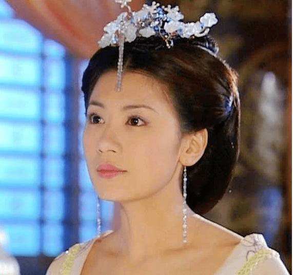 花期最长的童年女星,经历波折,颜值仍在却再难翻红?