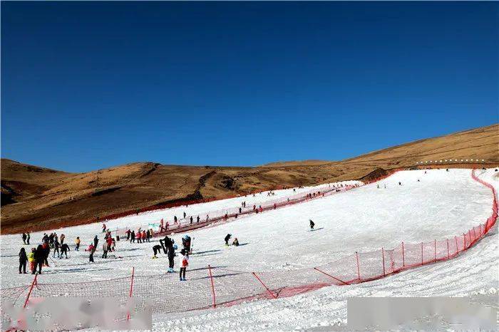 会泽大海草山滑雪场