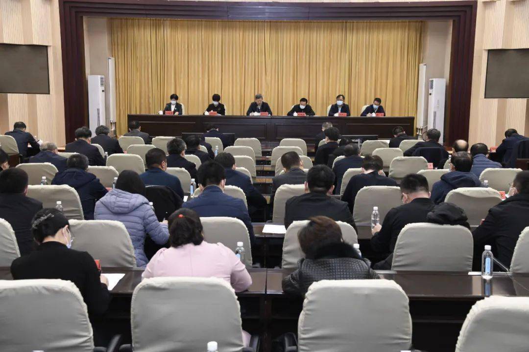 全市旗县区,苏木乡镇领导班子换届工作电视电话会议召开 孟宪东出席并