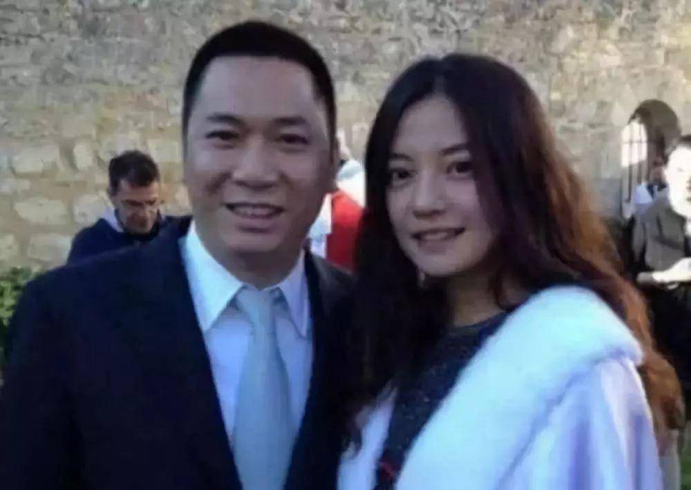 赵薇掌掴黑帮老大儿子,汪雨出手相救遭群殴,因面子被汪雨掌掴