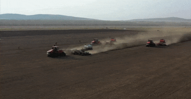 中冷,高压共轨发动机,电子单元管理精准喷油量,油耗更低  额定功率507