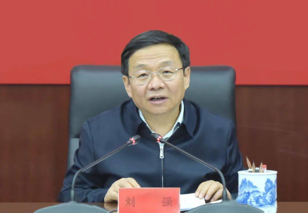 省委组织部开展领导班子民主生活会集中学习研讨