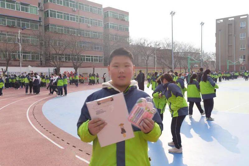 河南师范大学实验中学"做花灯 猜灯谜"活动纪实