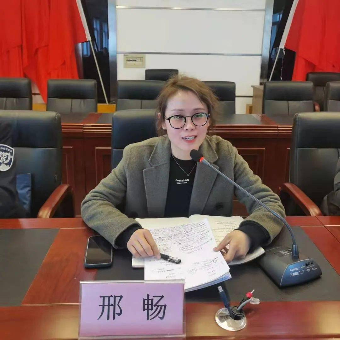 副镇长邢畅同志对企业和村日常生产生活等各方面安全生产工作进行强调