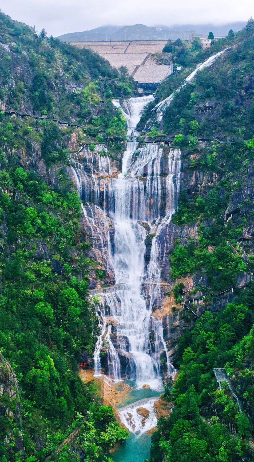 天台山大瀑布景区(琼台仙谷)