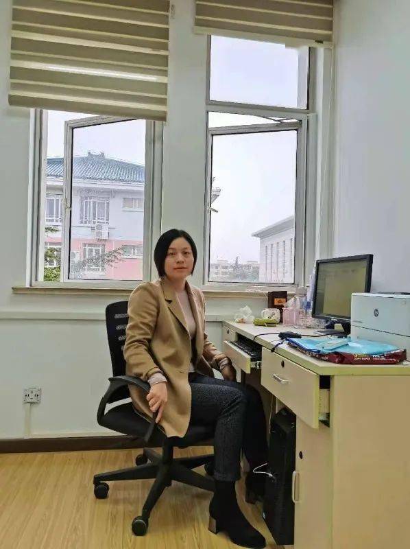 参与获得上海市科学进步奖三等奖 5.上海市教学成果二等奖团队成员 6.