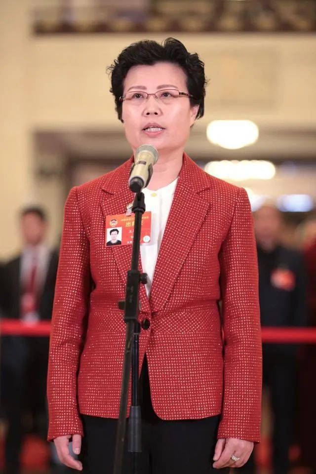 来了!这些是2021年全国两会代表委员们关注的体育话题