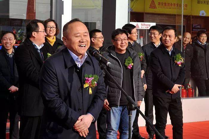 罕见董事曾频繁翘课王志清拟率队接掌潞安环能董事会史红邈接任总经理