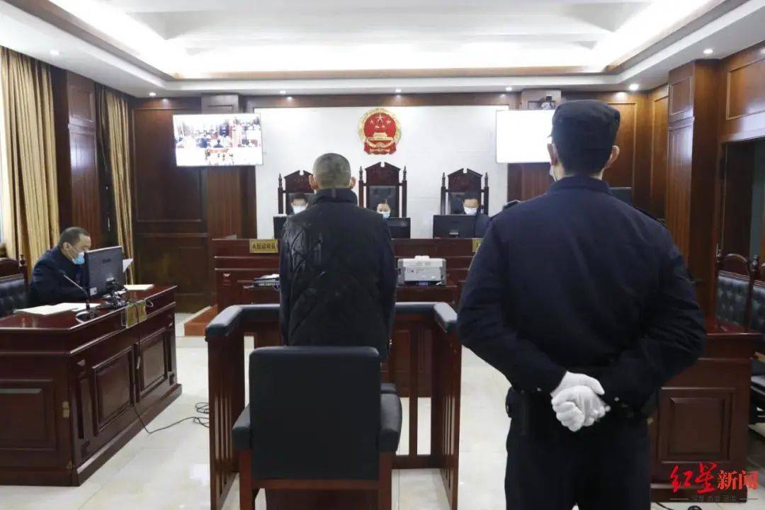 作死啊！为盗墓，男子勤奋自学，挖人祖坟，最后…