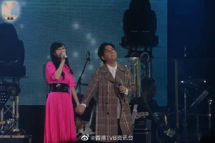 黎瑞恩台上又唱又跳周慧敏汤宝如王馨平随时合体