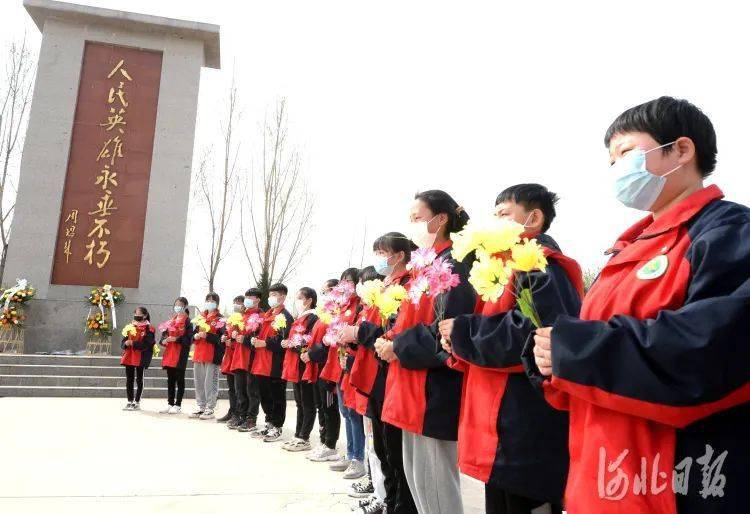 我们的节日·清明 | 党的光辉照我心——清明祭扫缅怀