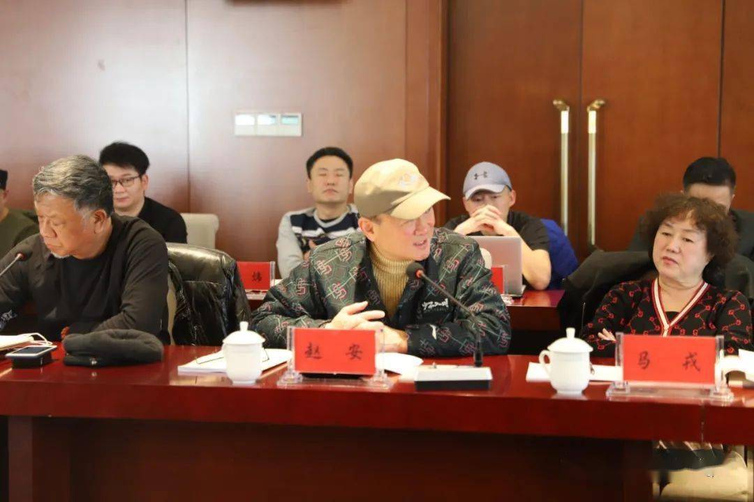 临夏州文化广电和旅游局局长李登旭,华谊兄弟星剧场总导演赵安,马戎