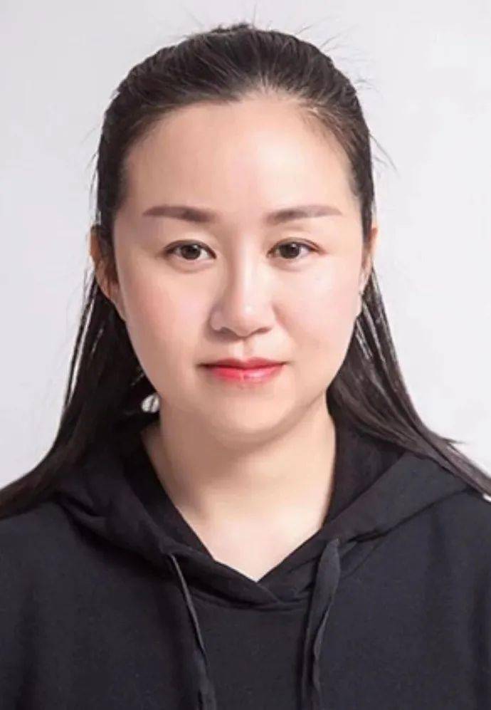 杨亚莉