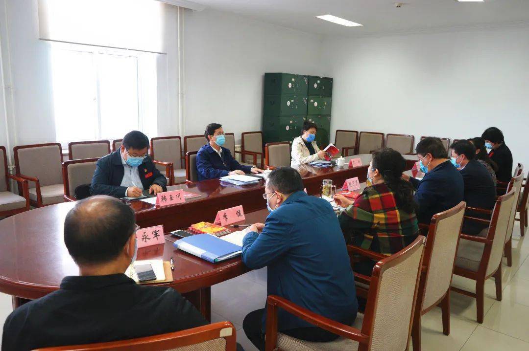 区委常委,区委组织部部长章建伟调研工会工作